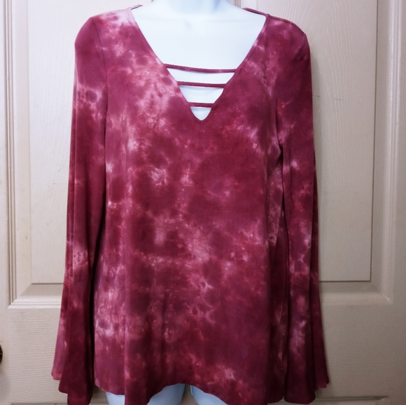 American Eagle Bell Sleeve Top - Picture 2 of 4